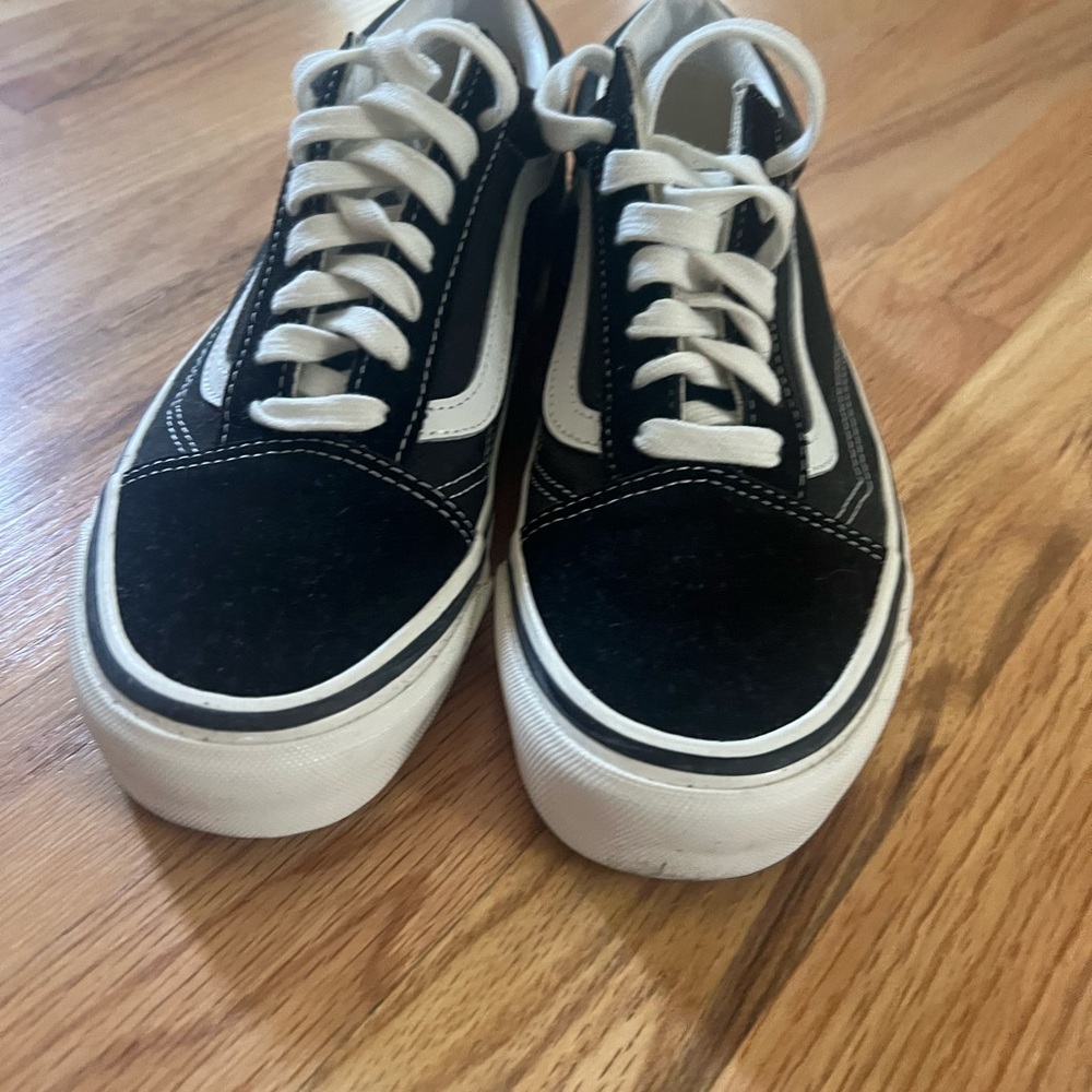 Vans Premium Old Skool 36 Black and White Skate Sneakers
